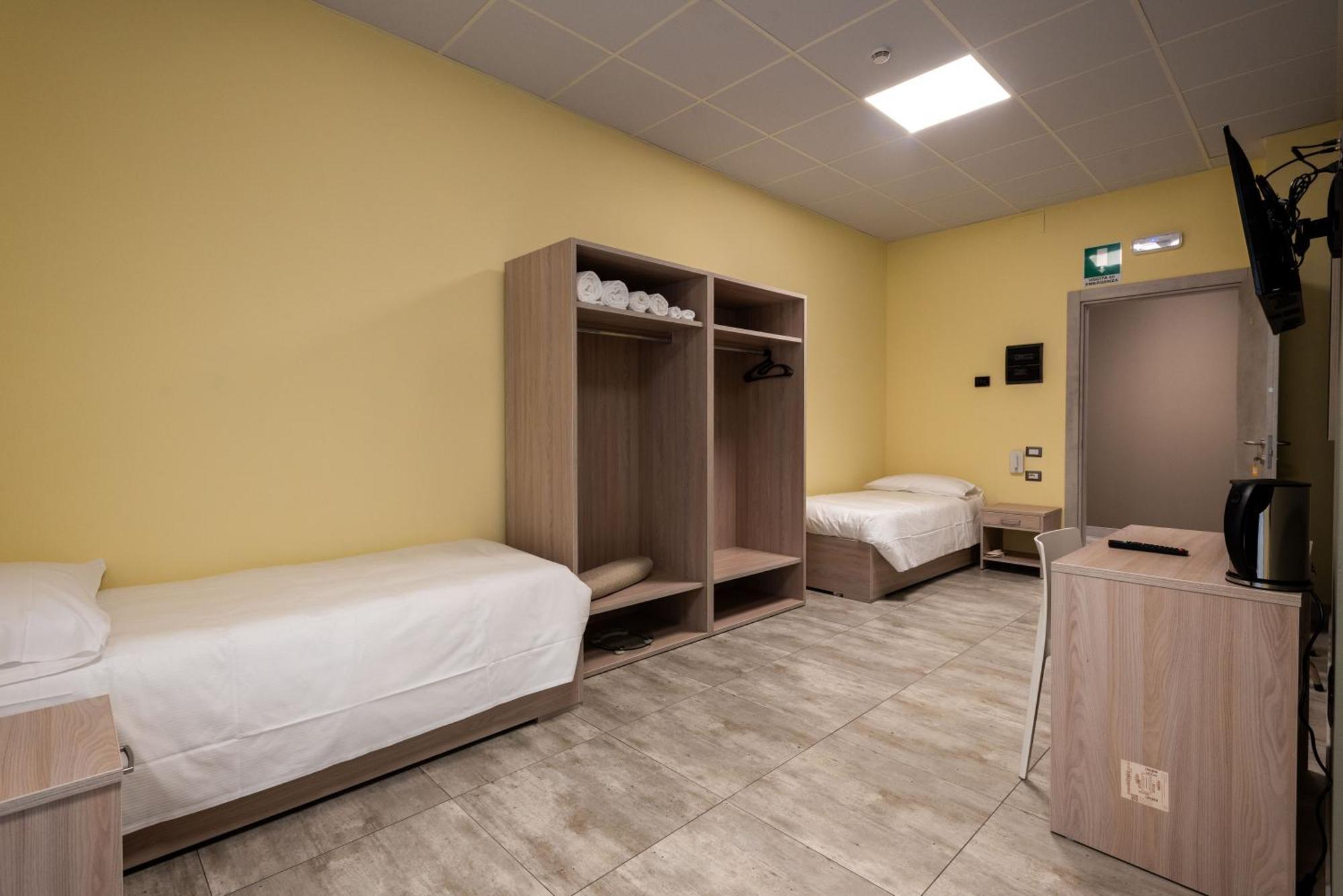 Volpedo Hostel Ngoại thất bức ảnh
