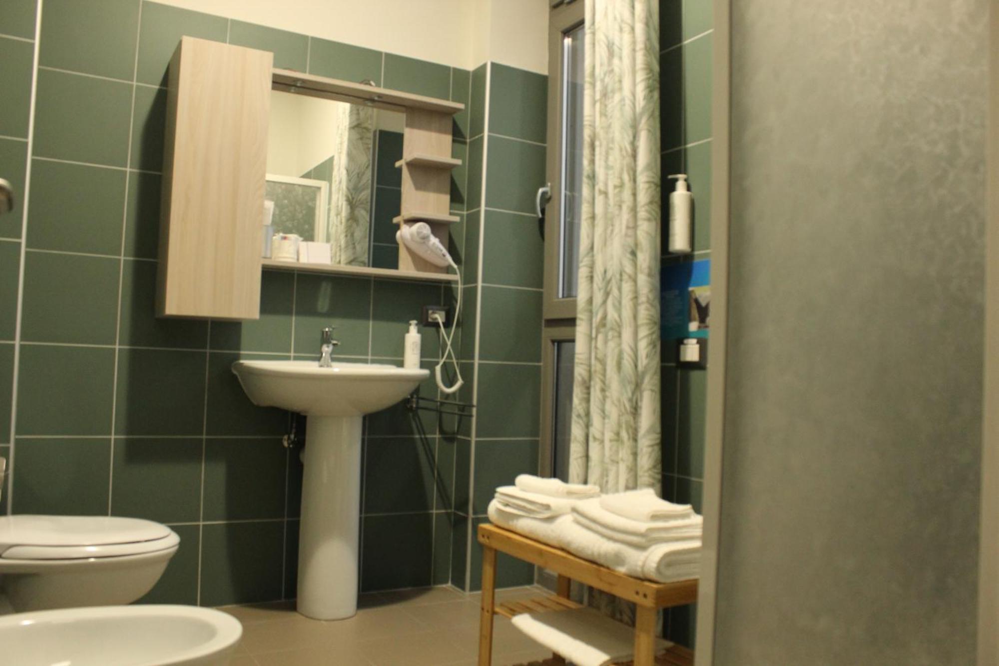 Volpedo Hostel Ngoại thất bức ảnh
