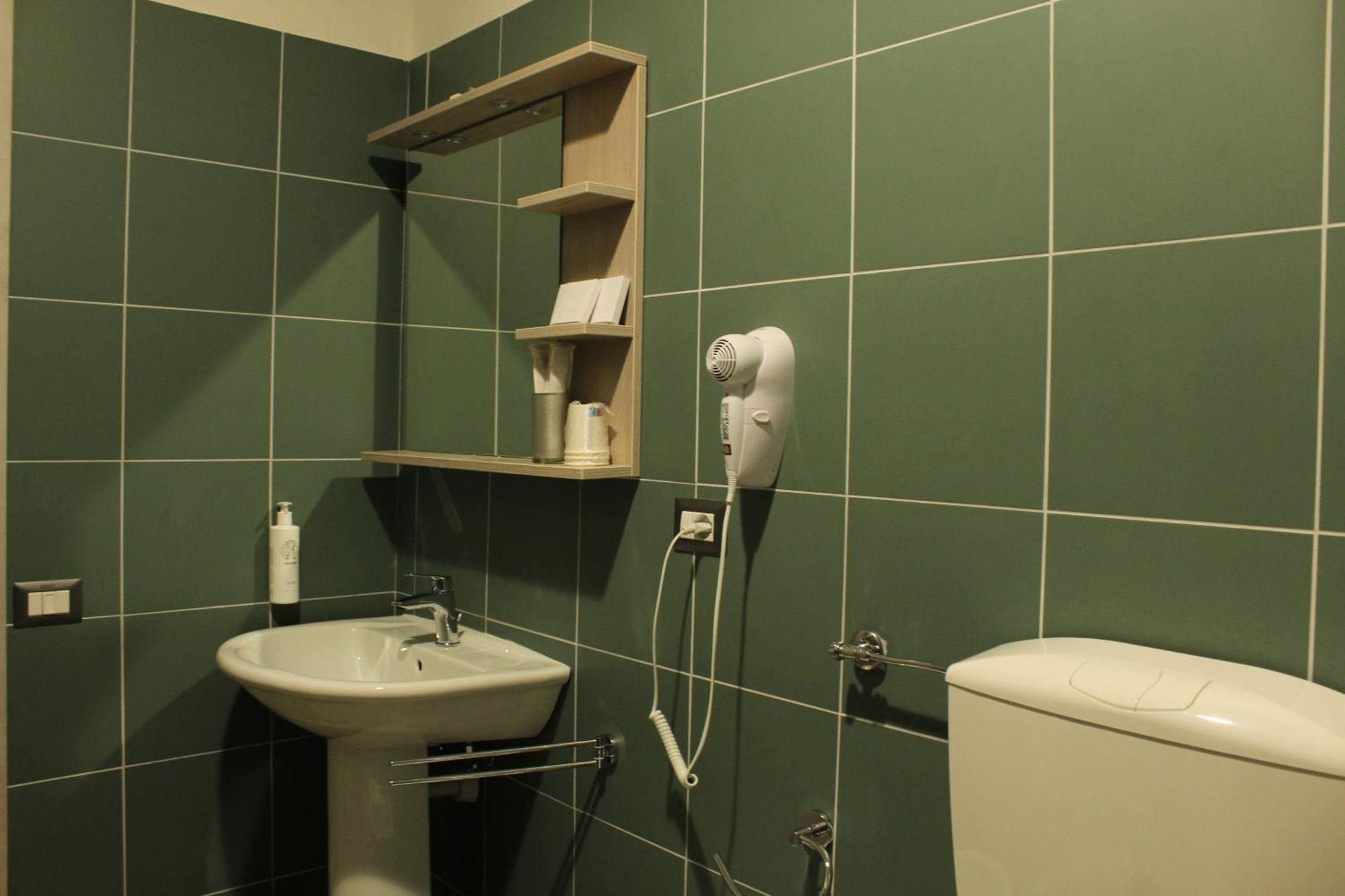 Volpedo Hostel Ngoại thất bức ảnh