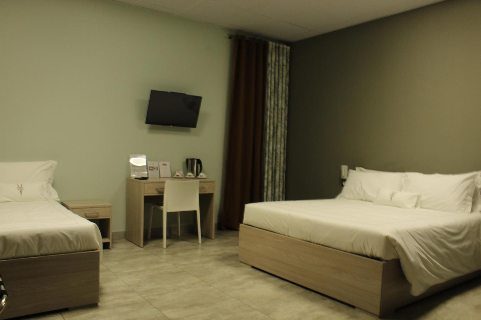 Volpedo Hostel Ngoại thất bức ảnh